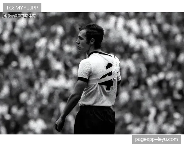 贝肯鲍尔足球理念引领新战术潮流 助力球队全面提升综合实力 贝肯鲍尔足球理念引领新战术潮流 助力球队全面提升综合实力