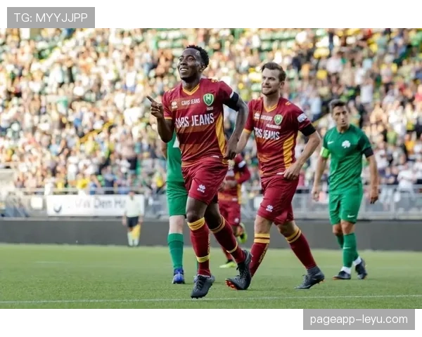 阿尔卡塞尔禁区制胜显锋芒 助球队强势逆转获胜 阿尔卡塞尔禁区制胜显锋芒 助球队强势逆转获胜