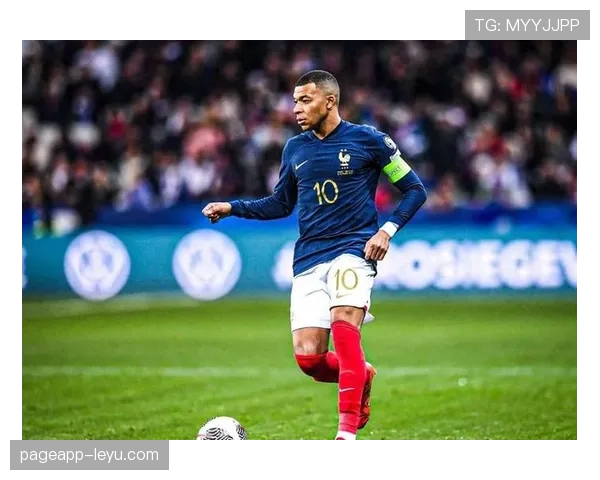 姆巴佩与法国传奇前锋国家队数据对比：历史地位如何排序