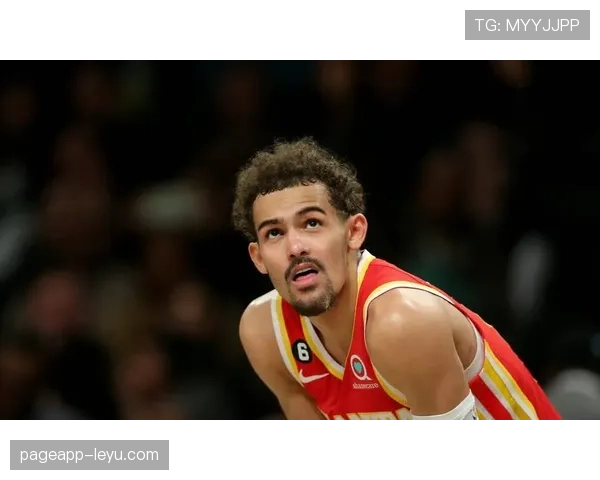 我靠，特雷·杨比赛里像疯子拼命，生活照却像奢侈品博主，这反差谁顶得住