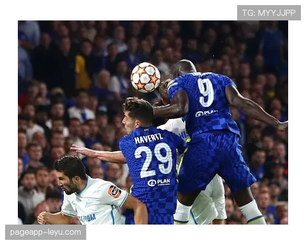 切尔西中场缺乏关键连接点，组织推进效率受限